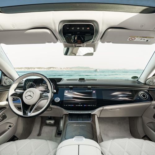 Deutsch:
Mercedes-Maybach S 680
smaragdgrün/mojavsilber
Leder Exklusiv Nappa Maybach macchiatobeige / bronzebraun pearl
Mercedes-Maybach S 680 | Energieverbrauch kombiniert: 11,7-11,0 l/100 km | CO₂-Emissionen kombiniert: 267-251 g/km | CO₂-Klasse: G
 
Englisch:
Mercedes-Maybach S 680
Emerald green/Mojave silver
Maybach Exclusive Nappa Leather Macchiato beige / Bonze brown pearl
Mercedes-Maybach S 680 | combined energy consumption: 11.7-11.0 l/100 km | combined CO₂ emissions: 267-251 g/km | CO₂ class: G 

Deutsch:
Mercedes-Maybach S 680
smaragdgrün/mojavsilber
Leder Exklusiv Nappa Maybach macchiatobeige / bronzebraun pearl
Mercedes-Maybach S 680 | Energieverbrauch kombiniert: 11,7-11,0 l/100 km | CO₂-Emissionen kombiniert: 267-251 g/km | CO₂-Klasse: G
 
Englisch:
Mercedes-Maybach S 680
Emerald green/Mojave silver
Maybach Exclusive Nappa Leather Macchiato beige / Bonze brown pearl
Mercedes-Maybach S 680 | combined energy consumption: 11.7-11.0 l/100 km | combined CO₂ emissions: 267-251 g/km | CO₂ class: G