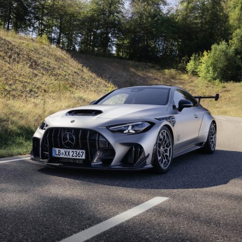 Der neue Mercedes-AMG CLE 646 Spezialanfertigung. Energieverbrauch kombiniert: 15,8l/100 km | CO₂-Emissionen kombiniert: 359 g/km | CO₂-Klasse: G Die Angaben sind vorläufig. Es liegen bislang weder bestätigte Werte von einer amtlich anerkannten Prüforganisation noch eine EG-Typgenehmigung noch eine Konformitätsbescheinigung mit amtlichen Werten vor. Abweichungen zwischen den Angaben und den amtlichen Werten sind möglich;Mercedes-AMG CLE 646 Spezialanfertigung. Energieverbrauch kombiniert: 15,8l/100 km | CO₂-Emissionen kombiniert: 359 g/km | CO₂-Klasse: G*

The all-new Mercedes-AMG CLE 646 Spezialanfertigung. Energy consumption combined: 15.1l/100 km | Combined CO₂ emissions: 359 g/km | CO₂ class: G The figures are provisional. To date, there are no confirmed figures from an officially recognised testing organisation, nor is there an EC type-approval or a certificate of conformity containing official figures. There may be discrepancies between the figures provided and the official figures.;Mercedes-AMG CLE 646 Spezialanfertigung. Energy consumption combined: 15.1l/100 km | Combined CO₂ emissions: 359 g/km | CO₂ class: G*