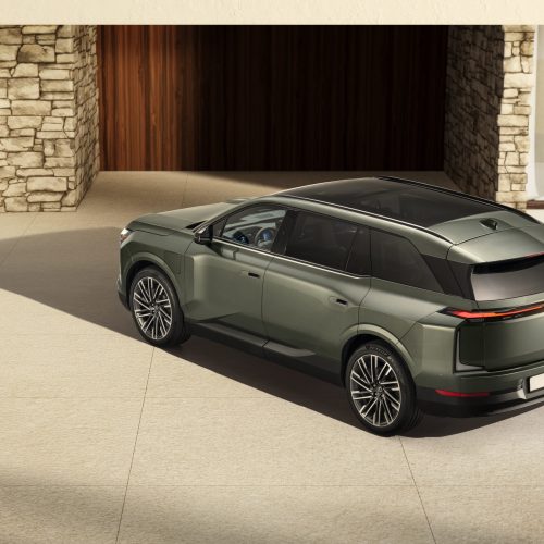 94786-2026lexus-tzwp07