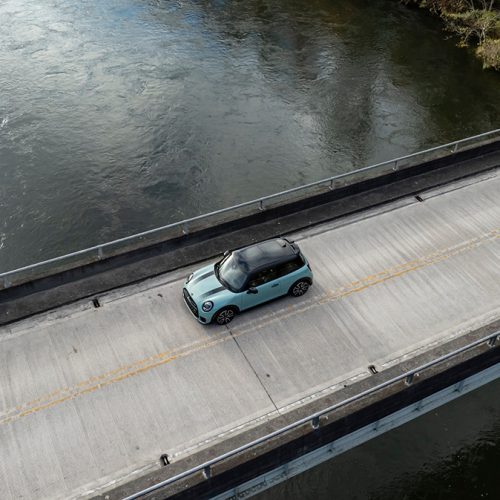 P90630292_lowRes_the-mini-john-cooper