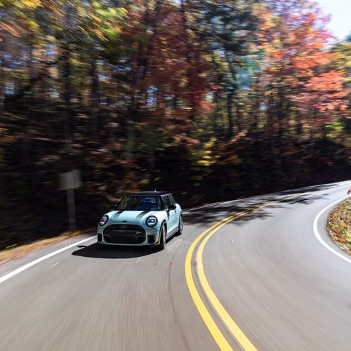P90630314_lowRes_the-mini-john-cooper