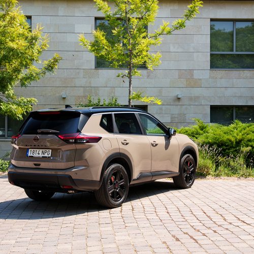 W26167 - NISSAN ELECTRIFIED ADVENTURE_CARSHOTS_016