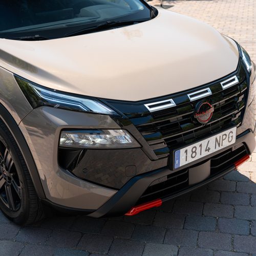 W26167 - NISSAN ELECTRIFIED ADVENTURE_CARSHOTS_017